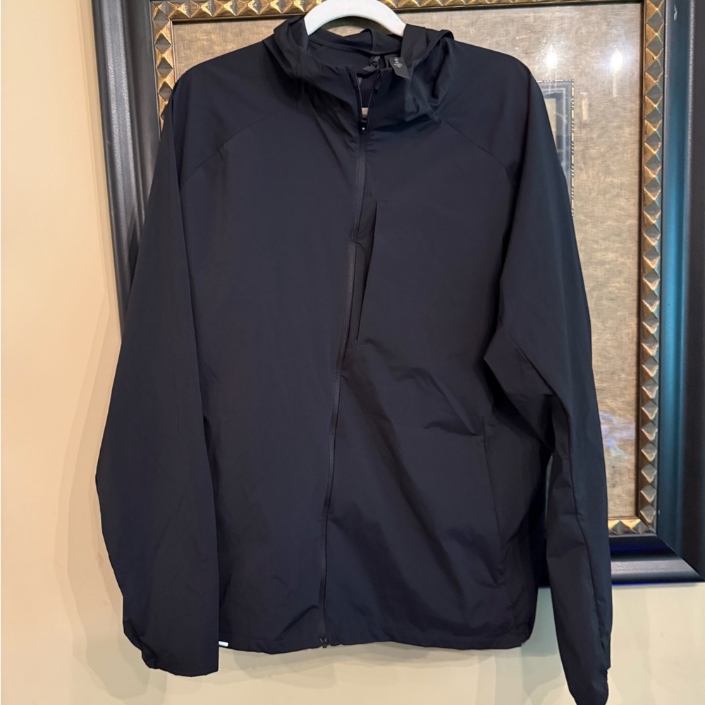 Lululemon Packable rain jacket XXL men